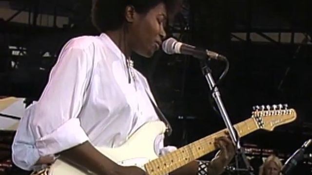 Joan Armatrading - Steppin' Out / Love and Affection смотреть онлайн