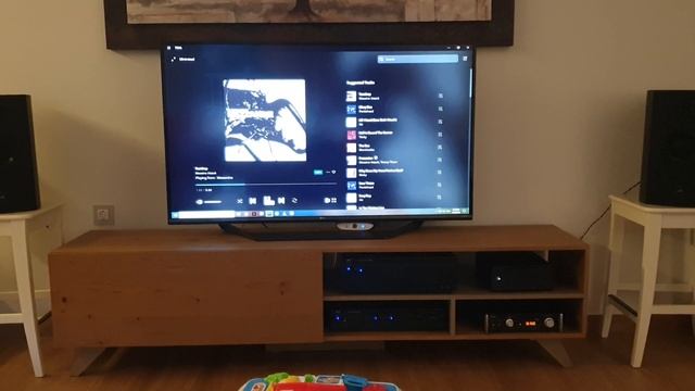 ATC scm 19 v2 playing massive attack teardrop(demand video) смотреть онлайн