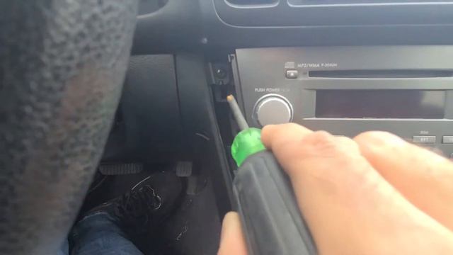 Subaru Legacy Outback - AIRBAG CONTROL MODULE REMOVAL / REPLACEMENT (2003 - 2009) смотреть онлайн