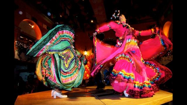 Шоу в ресторане Фоколаре на Новый год. Мехико. Fiesta por fin de ano en Focolare. Mexico DF смотреть онлайн