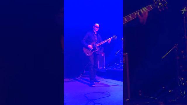 Пикник "У шамана три руки" смотреть онлайн