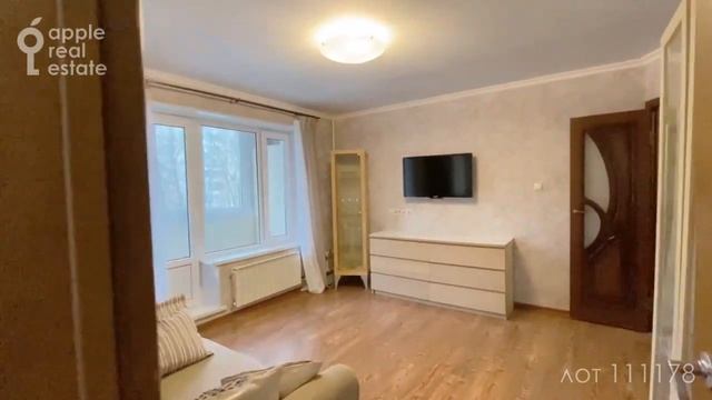 Очевидная выгода: 54 кв.м в аренду. 3 комнаты. Лоджия смотреть онлайн