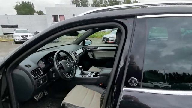 2017 Volkswagen Touareg Wolfsburg Edition, Full Walkaround! смотреть онлайн