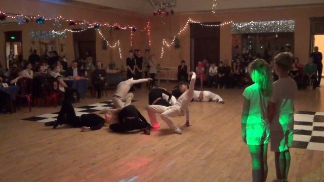 ШАХМАТЫ смотреть онлайн