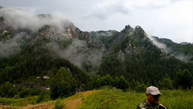 Перерыв во время раскопок на стоянке Карама. 2018 год. смотреть онлайн