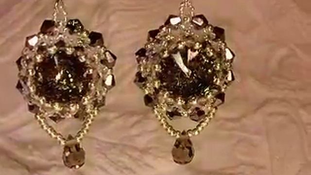 Украшения ручной работы из бисера и камней Сваровски. Сережки смотреть онлайн