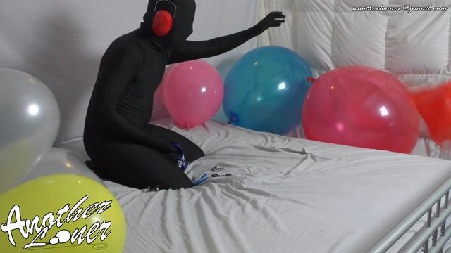 Q24" and 24" Red Balloon Pop - The Clustering (Ses 27, Vid 3) смотреть онлайн