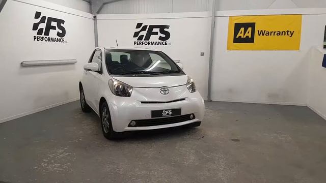 Toyota IQ смотреть онлайн
