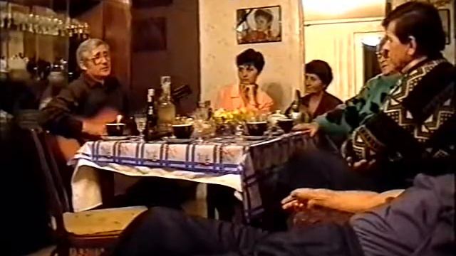 Давайте собираться у стола смотреть онлайн