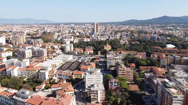 Круизный порт Ливорно (Тоскана, Италия) смотреть онлайн