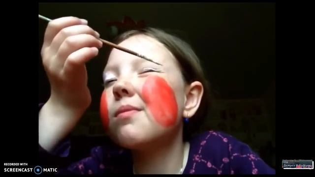 обзор №1 девочка красится краской!!?? смотреть онлайн