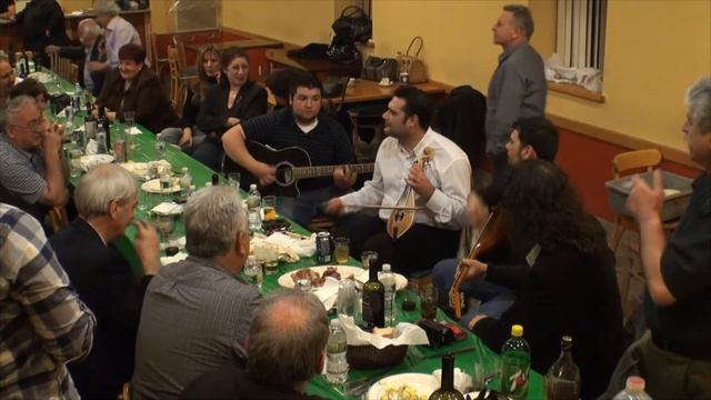 Mia Vradia Sto Minos 5-5-11 смотреть онлайн