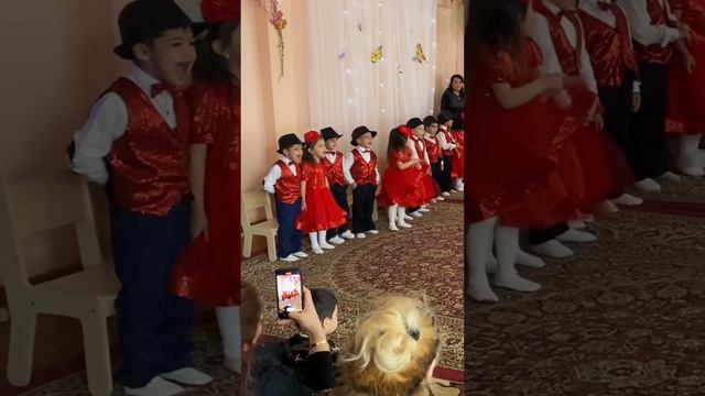 8 марта праздник для детей смотреть онлайн