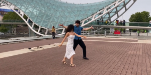 Узбагойся Тбилиси Лезгинка 2023 Девушка Танцует Красиво ALISHKA Uzbagoisya Чеченская Топ Музыка