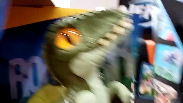 Новые наборы LEGO в магазине Entertainer и фигурки Funko POP в магазине Ali & Nino в Deniz Mall смотреть онлайн