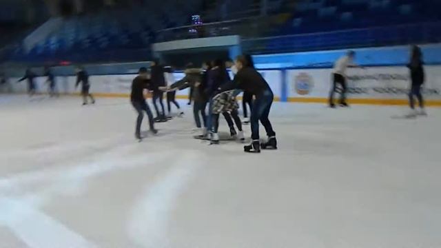Чебоксары Арена каток на Олимпийском смотреть онлайн