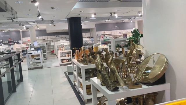 ШОППИНГ в STOKMANN САНКТ ПЕТЕРБУРГ и ОБЗОР ОТЕЛЯ HAMPTON BY HILTON смотреть онлайн