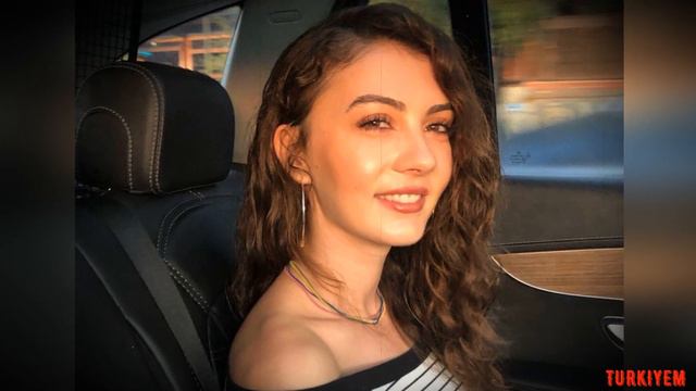 БУРДЖУ ОЗБЕРК РАСКРЫЛА СВОИ ТАЙНЫ. Бурджу Озберк. Burcu Özberk. Турецкие сериалы. Турецкие актёры . смотреть онлайн