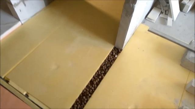 Лёгкий способ сделать полы в одиночку/Новая Жизнь в квартире смотреть онлайн