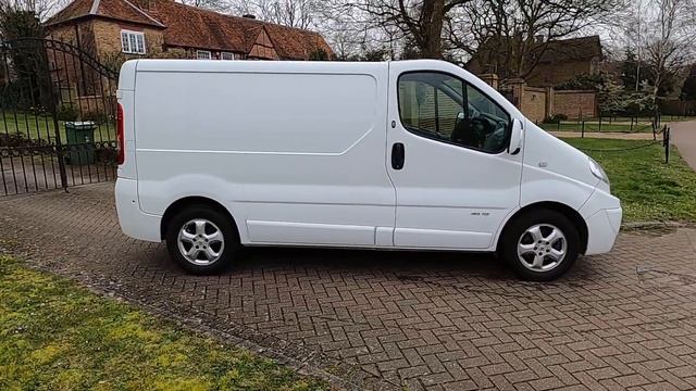 Renault Trafic SL27 2.0 DCI 2014 Diesel Manual Panel Van - Claridges Cars HD смотреть онлайн