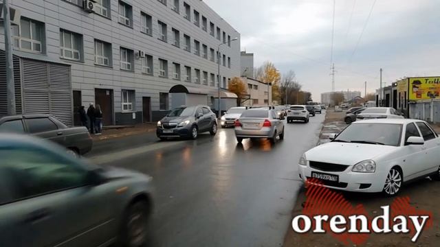 Перекресток пр.Победы и ул.Орской в Оренбурге смотреть онлайн