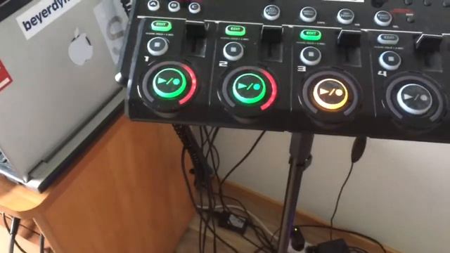 Introduction to RC-505 & GT-10B смотреть онлайн