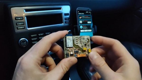 Android Phone and iPod 30-pins full integration