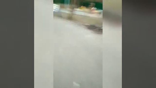 КАТАЕМСЯ НА САМАКАТАХ!!!Я УПАЛА С САМОКАТА!!!! смотреть онлайн