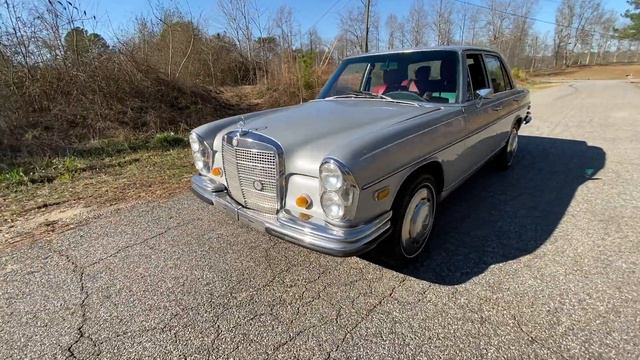 Mercedes 280 SE ALL ELECTRIC