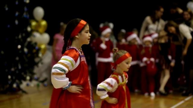Русский танец. Russian Dance смотреть онлайн