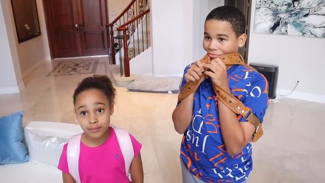 Cali & Kameiro Move Out of Their Parents House!! смотреть онлайн
