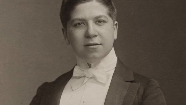 Artur Schnabel: Douce Tristesse - Rêverie (1898), Helen Schnabel At Piano