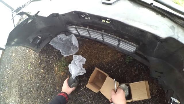 Установка диодных ПТФ Тойота Аурис смотреть онлайн