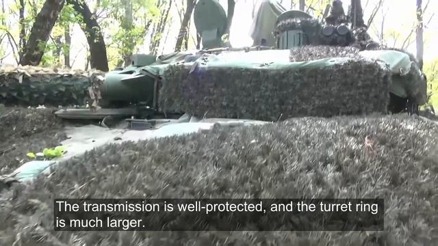 A Russian Tank Commander Talks About The Advantages of The T-90M Over The T-72 Tank смотреть онлайн