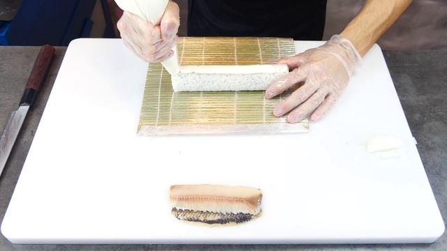 СКРЕСТИЛИ ФИЛАДЕЛЬФИЮ С СЕЛЕДКОЙ, ЛУКОМ, ЗЕЛЕНЬЮ!!! ДОМАШНИЙ ПРОСТОЙ РЕЦЕПТ!!! ДЕШЕВЫЙ РОЛЛ!!! смотреть онлайн