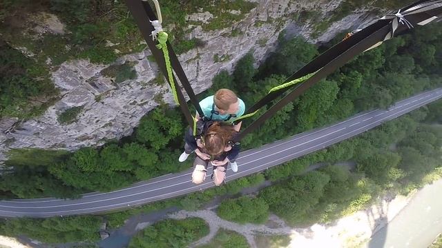 Sochi 10.05.16 Jumping with Phil смотреть онлайн