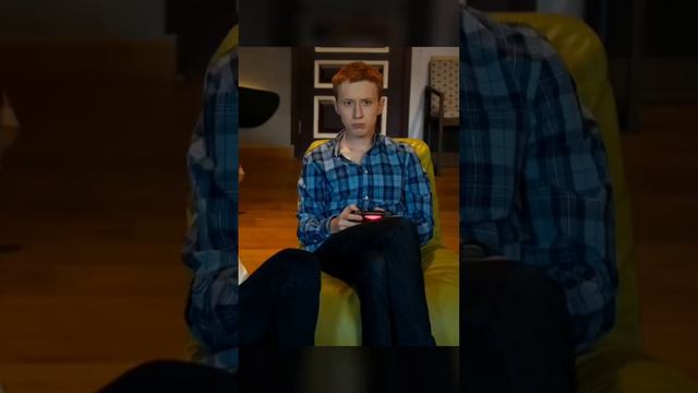 Даня злится на девушку из-за подруги😱😬 #сериал смотреть онлайн