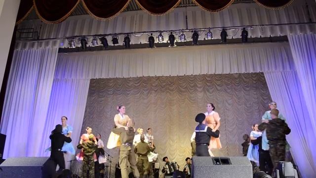 «Казакам России» в Холмске аплодировали стоя смотреть онлайн