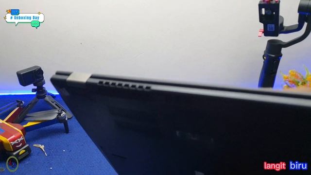 unboxing laptop lenovo thinkpad 2 in 1 x380 yoga core i7 8th gen смотреть онлайн