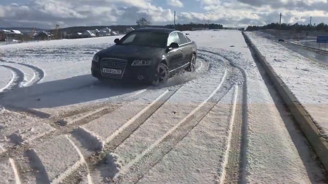 Audi A6 C6 3.0TDI - quattro дрифт смотреть онлайн