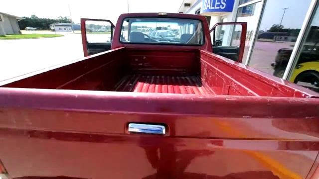 1992 Ford F-150 XLT Lariat Flareside смотреть онлайн