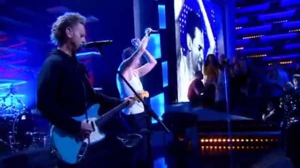 Depeche Mode - Soothe My Soul (Live du Grand Journal 2013)