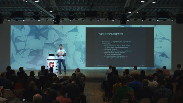 DevOps Gathering 2019 | 15 Kubernetes Operators смотреть онлайн