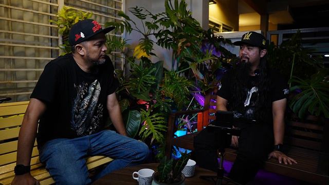 Manasuka Podcast S02E07 - @ossasukehikaru Nampak MANUSIA TANPA KEPALA semasa EKSPLORASI смотреть онлайн