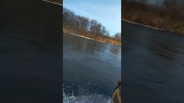 Река Томь на моторке смотреть онлайн