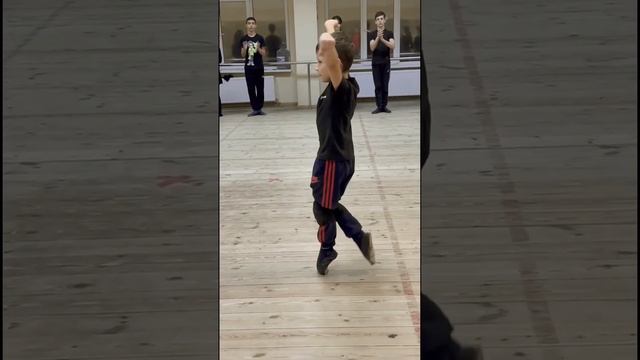 #ансамбль #балкарцы #кабардинцы#кавказ #кавказскиетанцы #лезгинка #нальчик #танцы #школатанцев#насы смотреть онлайн