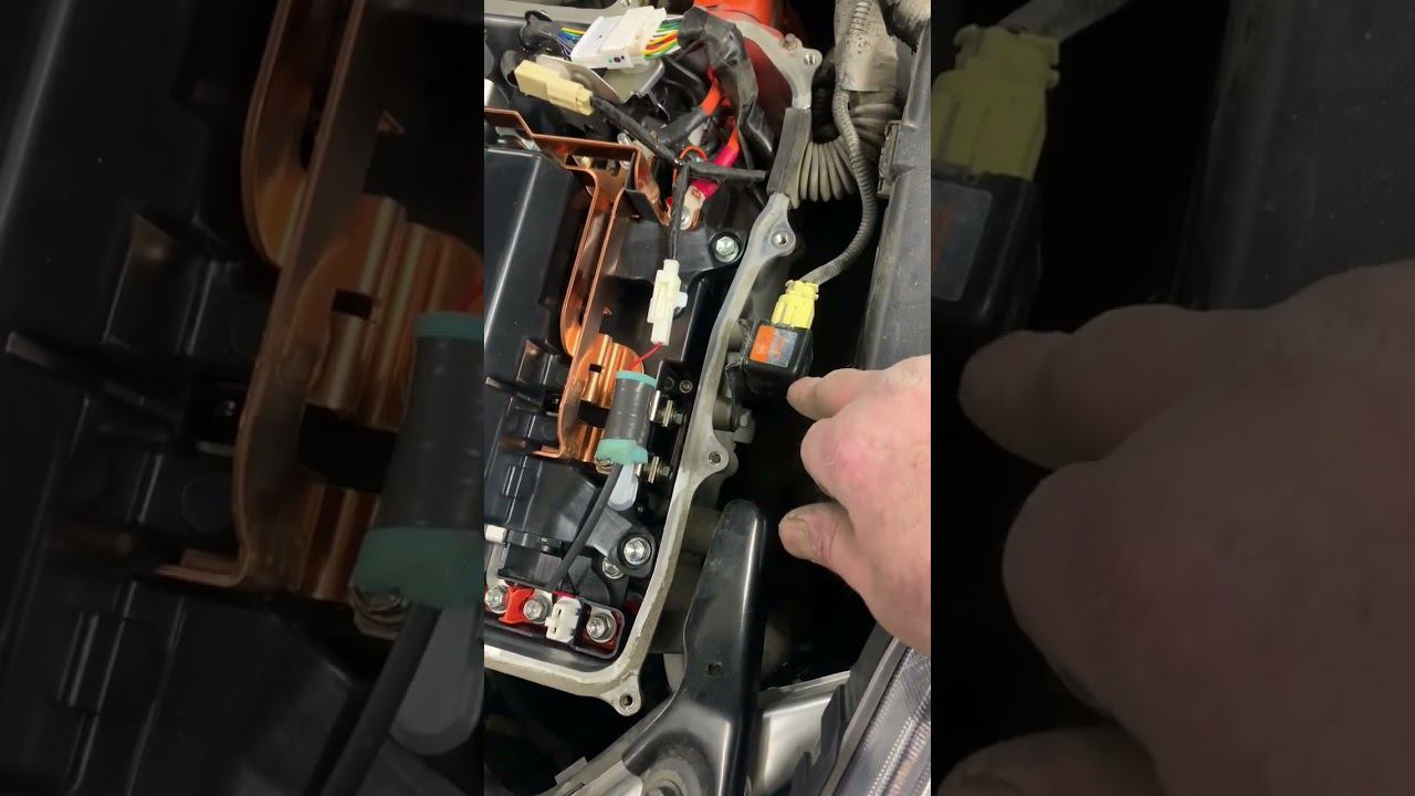 Датчик потока #приус #тойота #lexus #аква #ввб смотреть онлайн