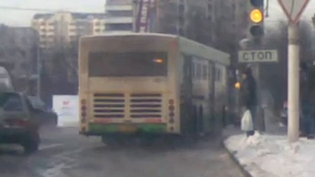 чувак не может тронутся с места у метро профсоюзная смотреть онлайн