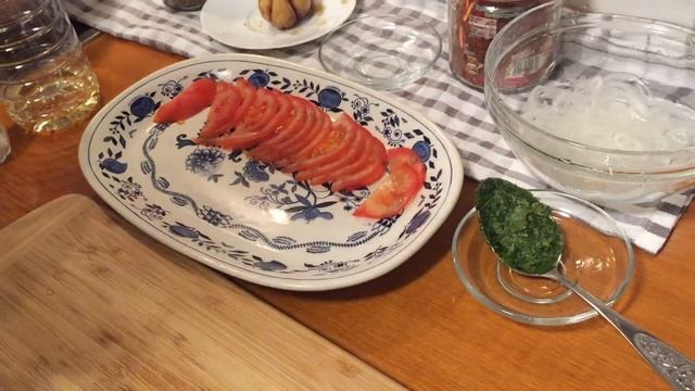 Салат к плову. Кислинький салатик к плову. Сочный салат быстрого приготовления! смотреть онлайн