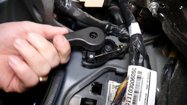 KIA OPTIMA HOOD DOES NOT OPEN FIX смотреть онлайн